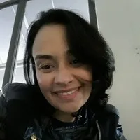 Leila Pires 